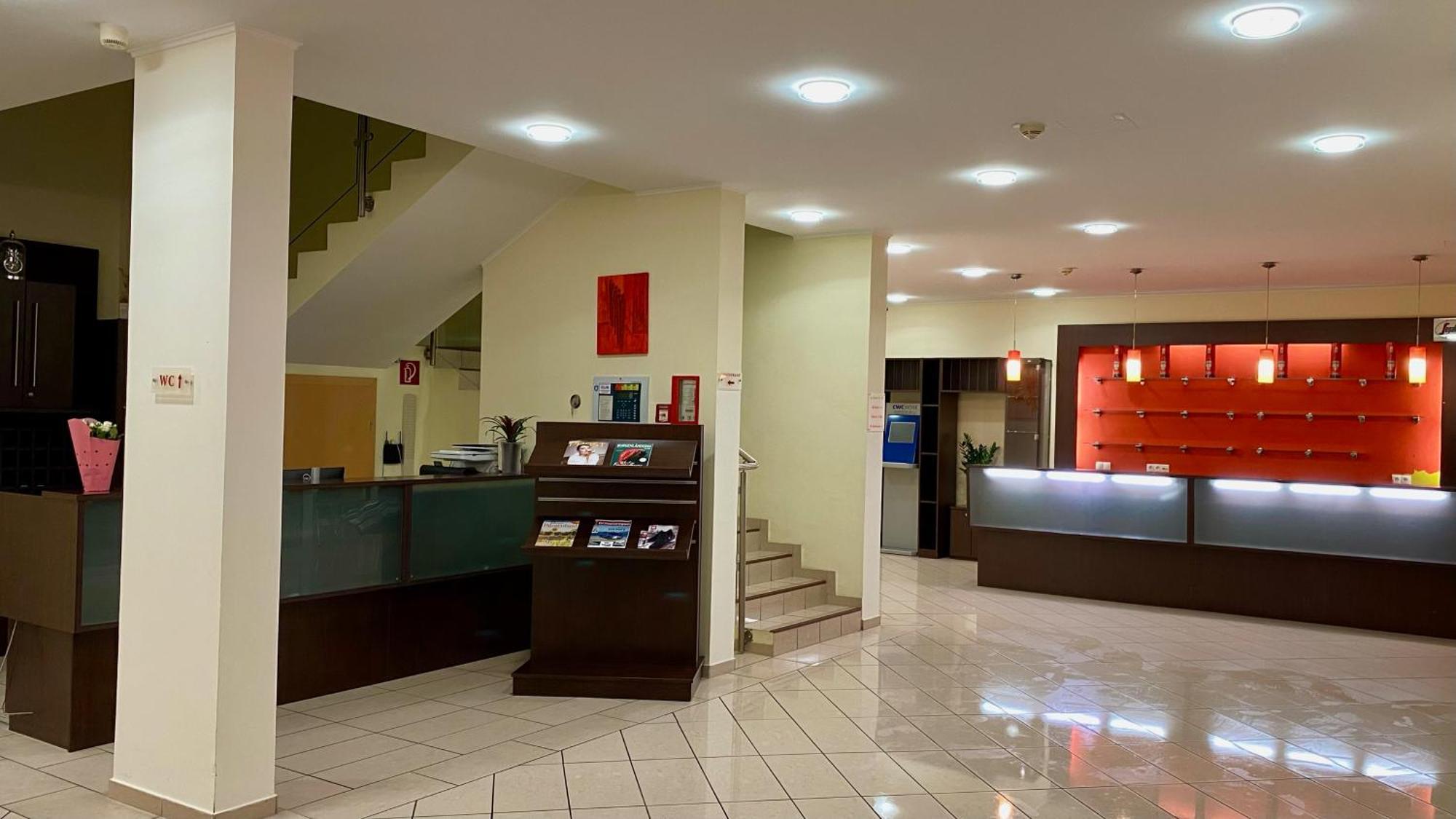 Weinland Hotel Donnerskirchen Bagian luar foto